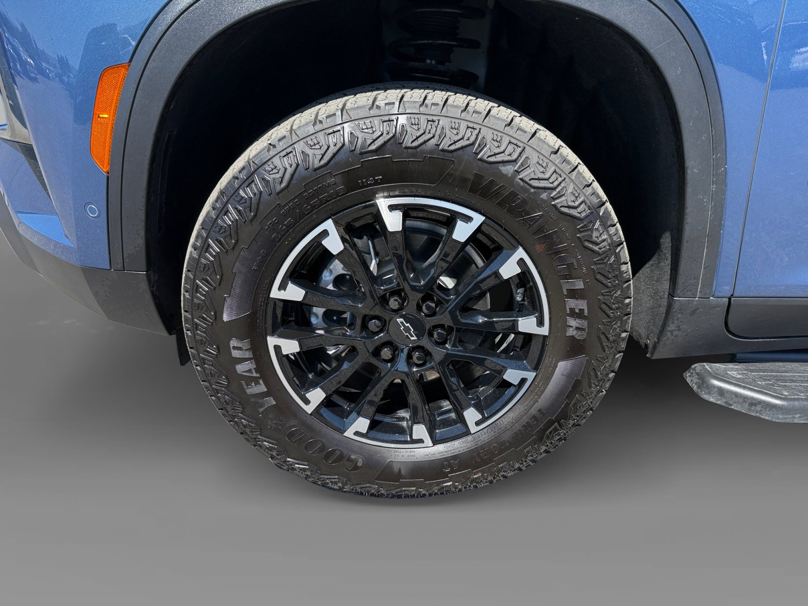 Used 2025 Chevrolet Traverse Z71 w/ Enhanced Driving Package image 9