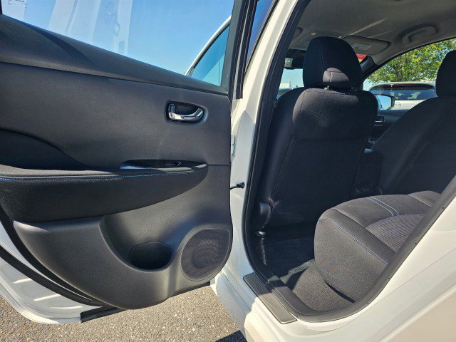 Certified 2025 Nissan Leaf SV Plus FWD image 22