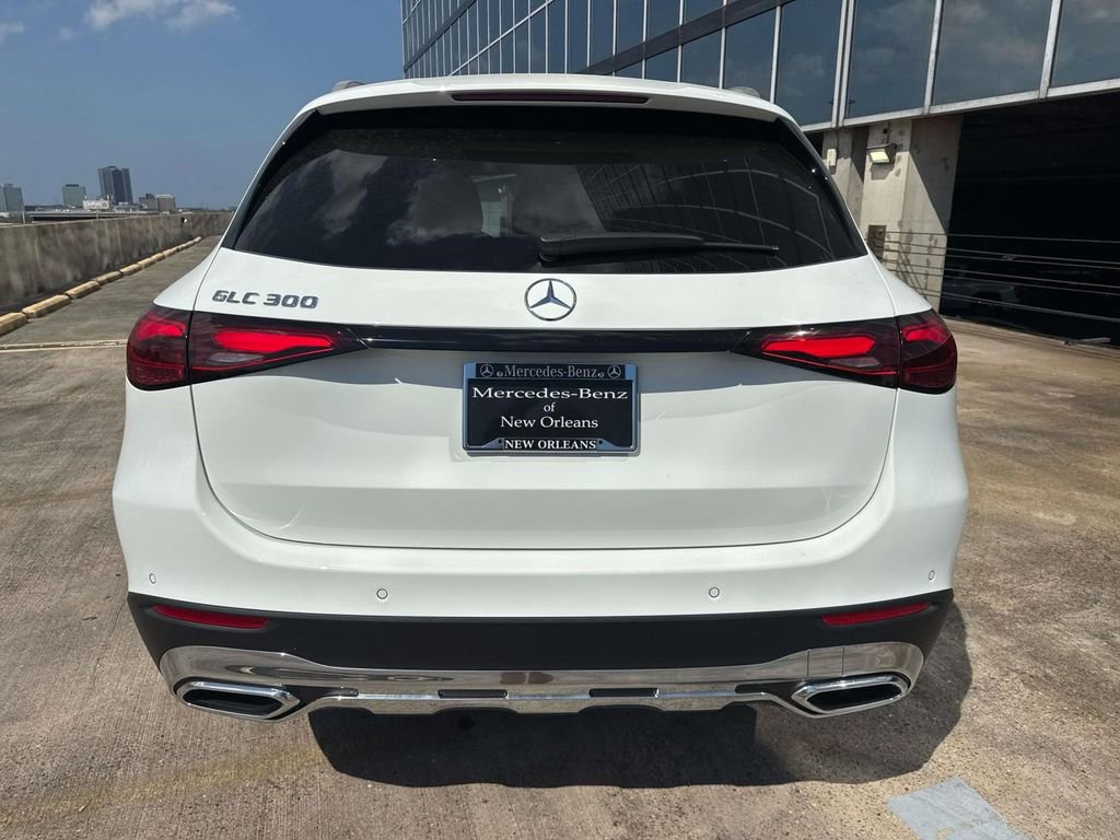 New 2026 Mercedes-Benz GLC 300 image 4