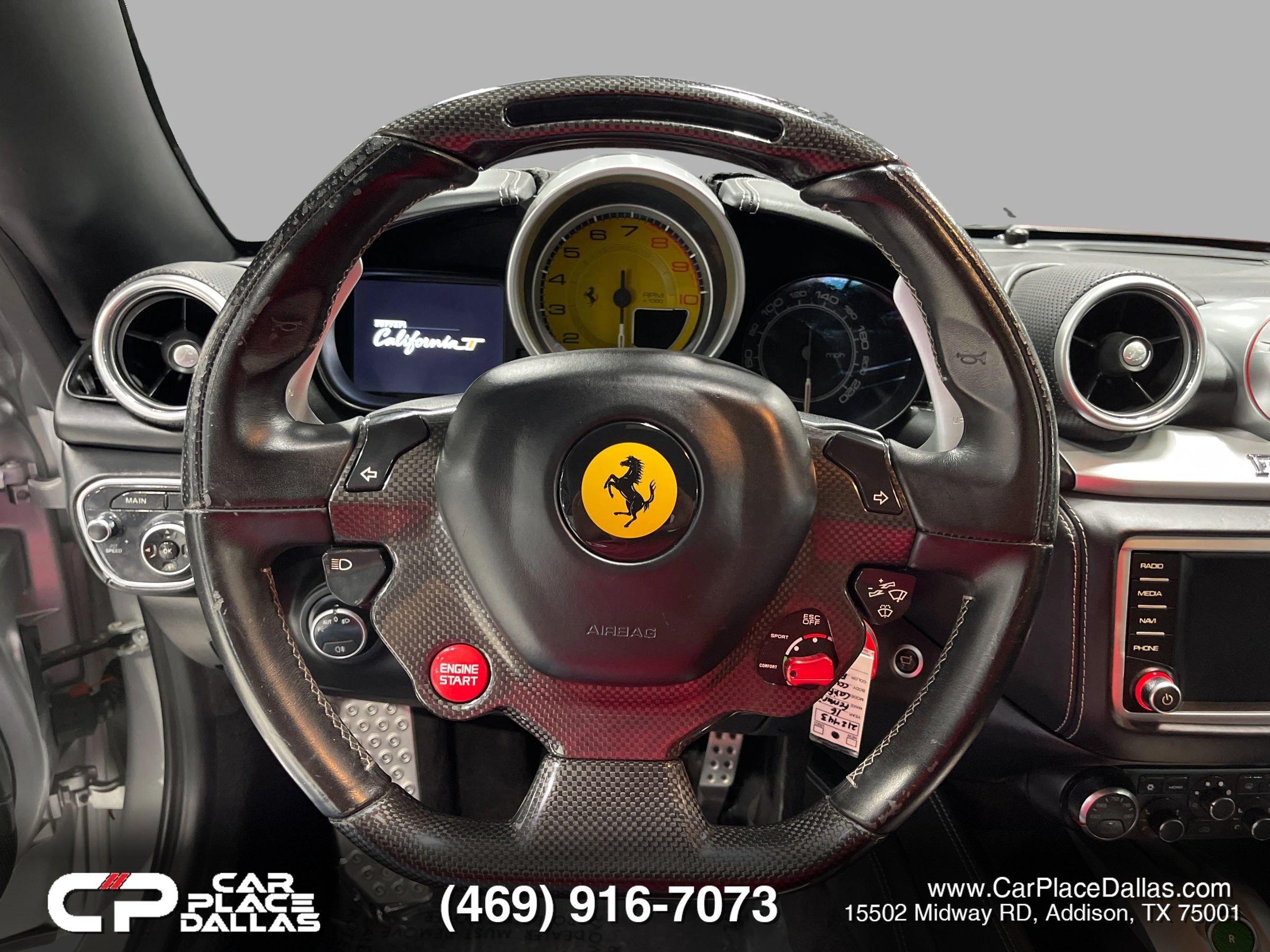 Used 2016 Ferrari California T RWD image 29