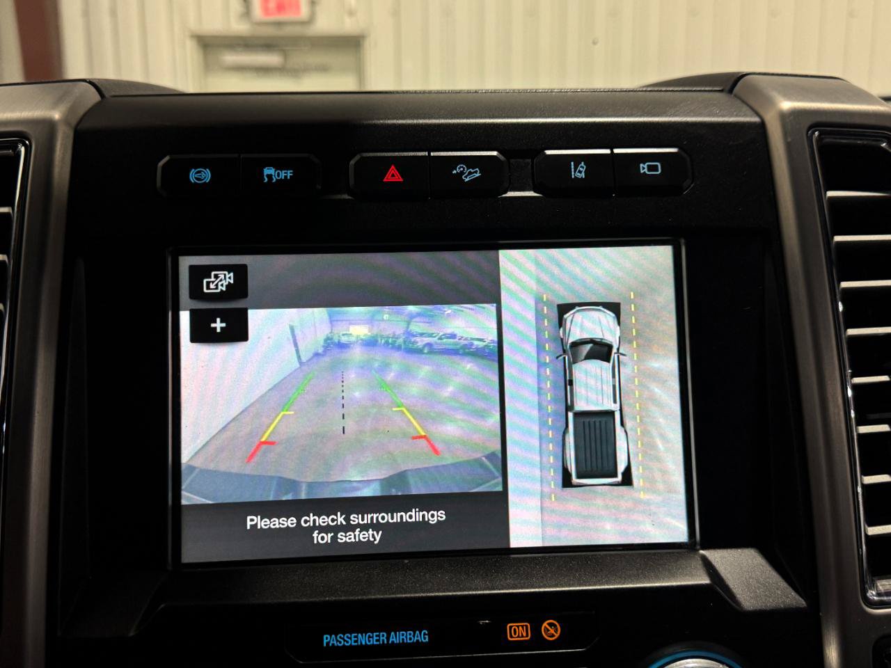 Used 2018 Ford F350 Platinum w/ Platinum Ultimate Package AWD/4WD image 51