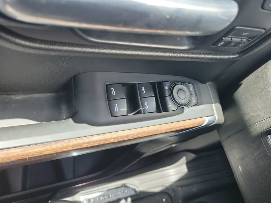 Used 2021 Chevrolet Silverado 1500 High Country AWD/4WD image 22