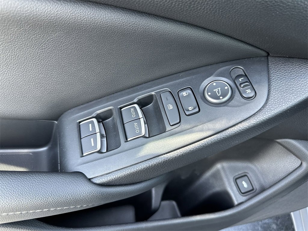 Used 2022 Honda Accord Sport image 13