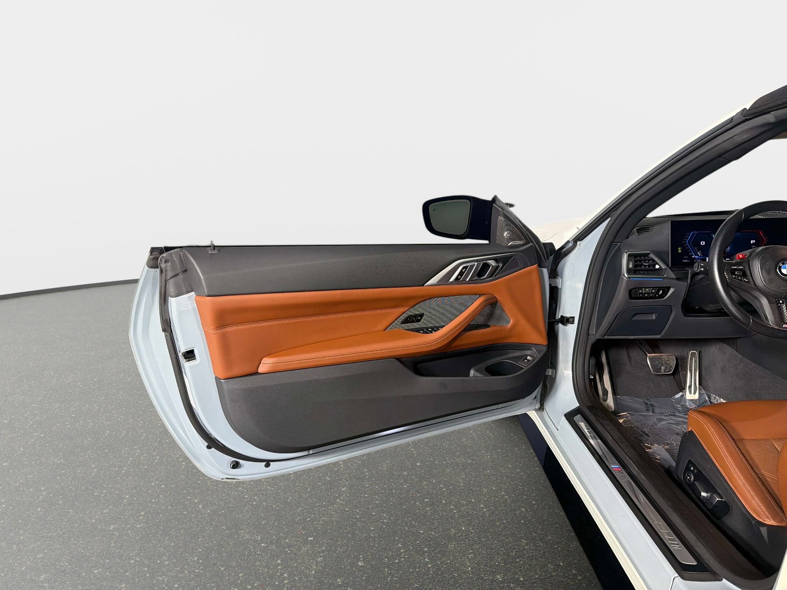 Used 2024 BMW M4 xDrive Competition w/ Executive Package image 27