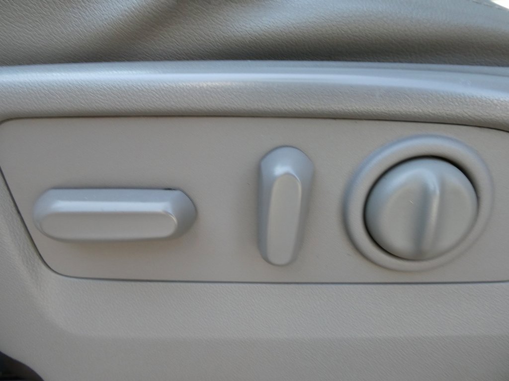 Used 2020 Chevrolet Silverado 2500 LTZ w/ LTZ Plus Package image 23