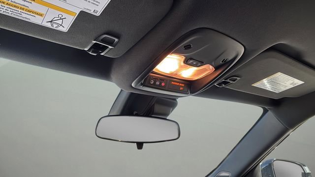 Used 2024 Chevrolet TrailBlazer RS image 29