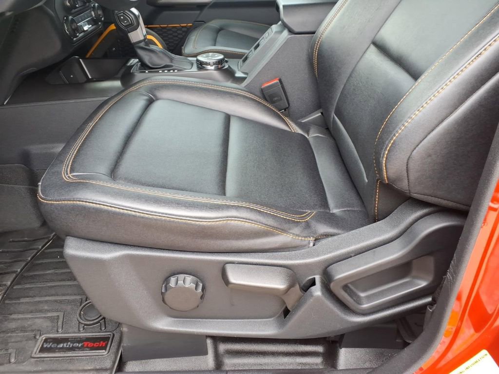 Used 2023 Ford Bronco Badlands AWD/4WD image 14