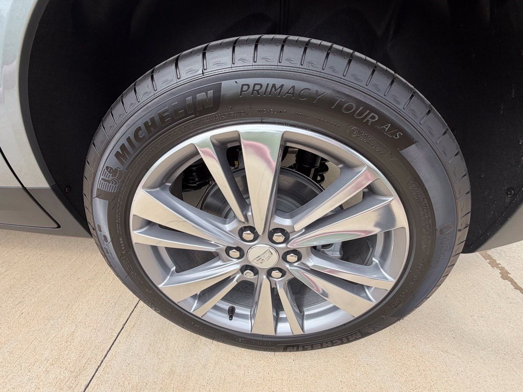 New 2026 Cadillac XT5 Premium Luxury w/ Driver Assist Package FWD image 11