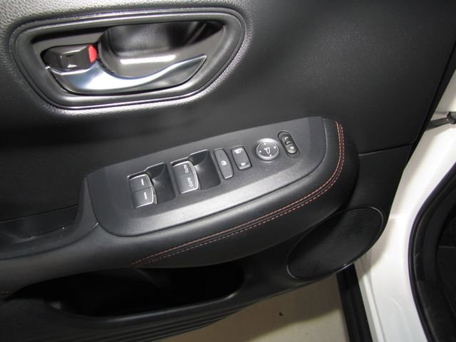 Certified 2024 Honda HR-V Sport image 10