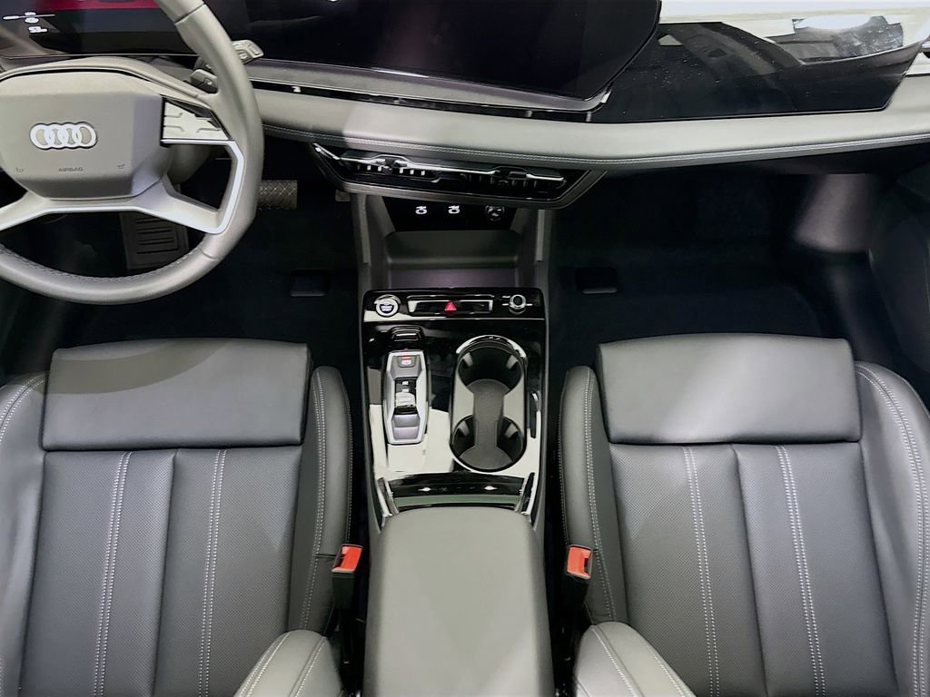Used 2025 Audi Q6 e-tron Premium Plus image 19