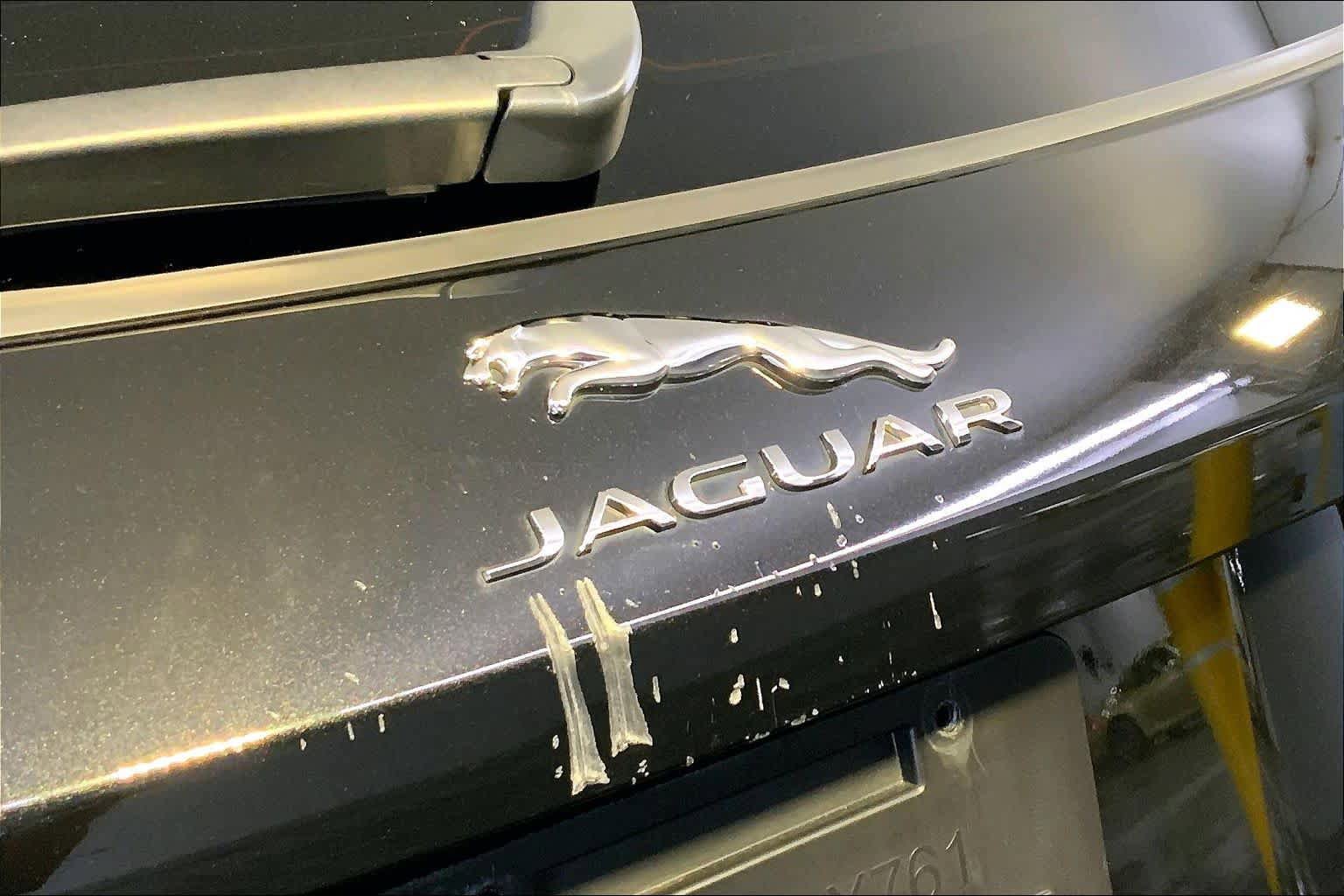 Used 2020 Jaguar F-PACE SVR AWD/4WD image 33