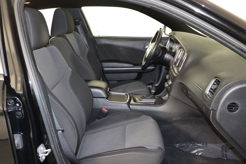 Used 2022 Dodge Charger SXT image 19