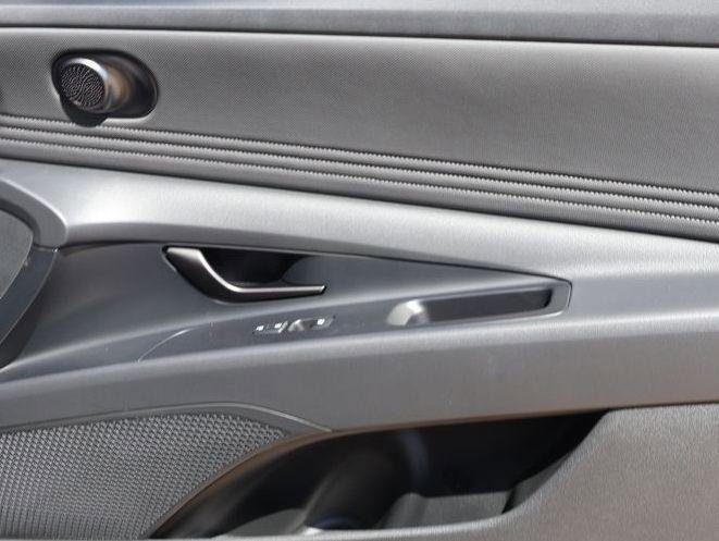 New 2026 Hyundai Elantra Sport image 13