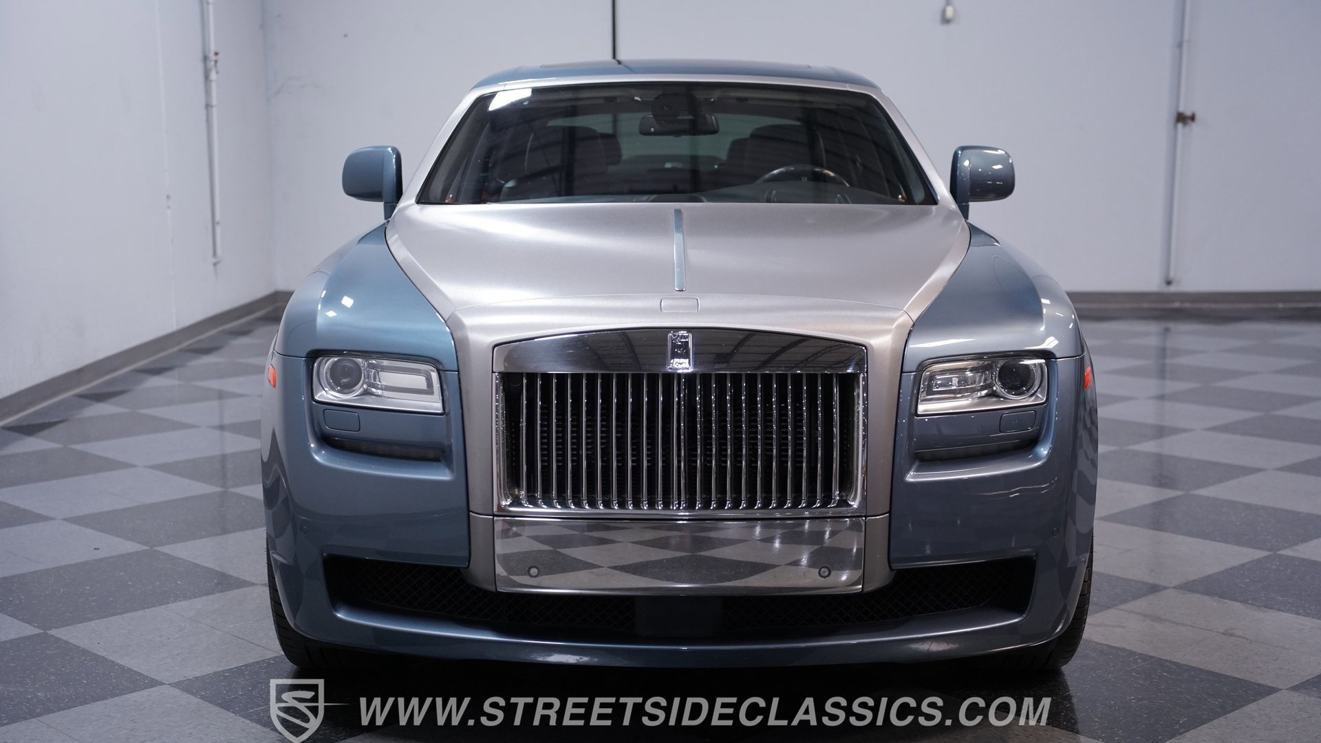 Used 2010 Rolls-Royce Ghost RWD image 16