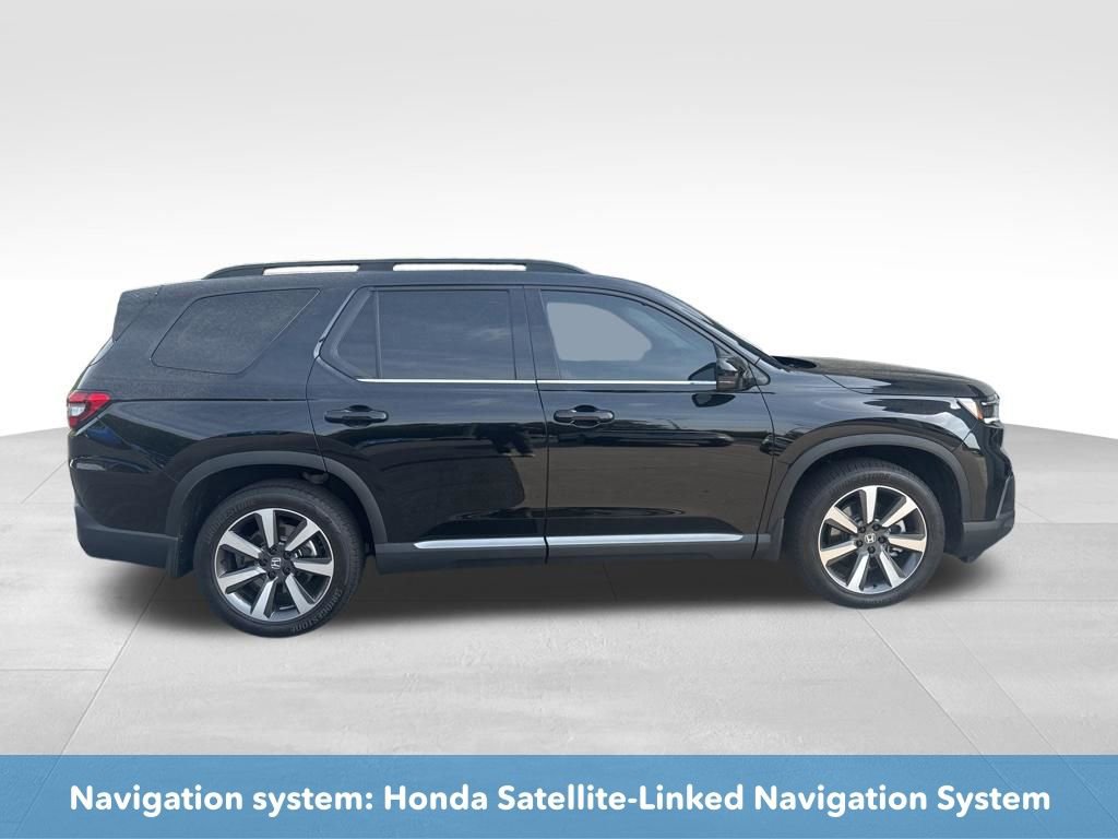 Used 2025 Honda Pilot Elite image 10