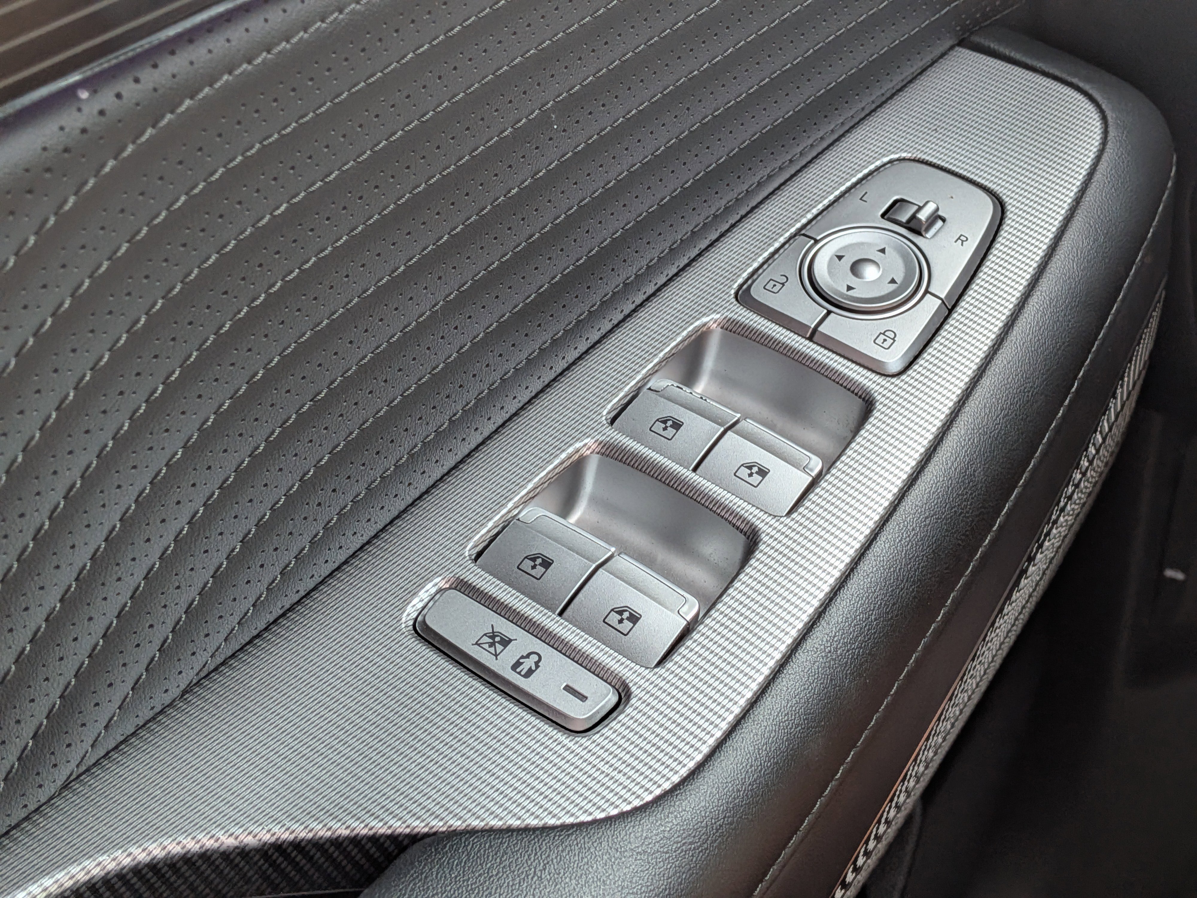 Used 2023 Hyundai Palisade Calligraphy FWD image 25