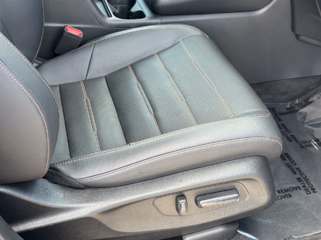 Used 2023 Honda CR-V Sport Touring image 11