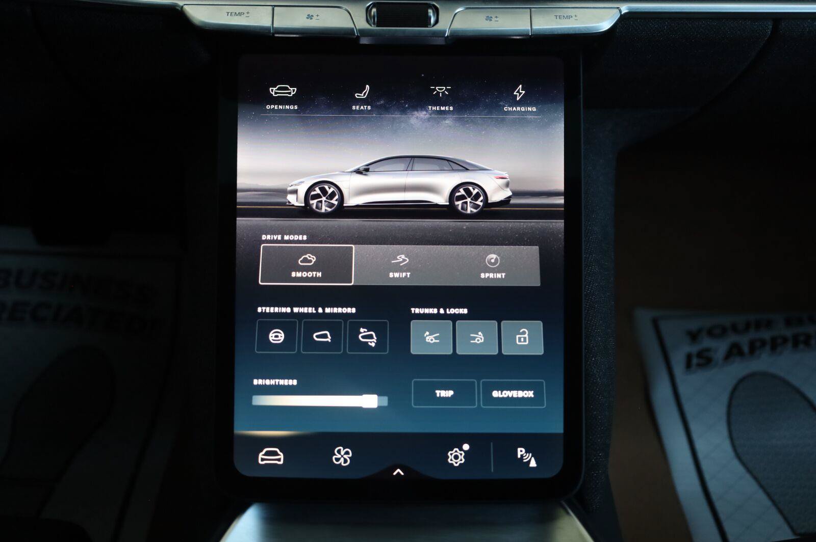Used 2024 Lucid Air Touring AWD/4WD image 35
