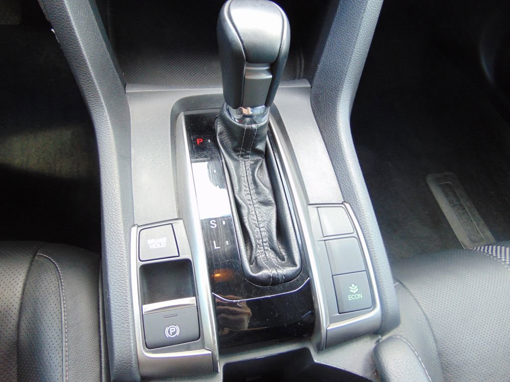 Used 2020 Honda Civic EX-L image 18