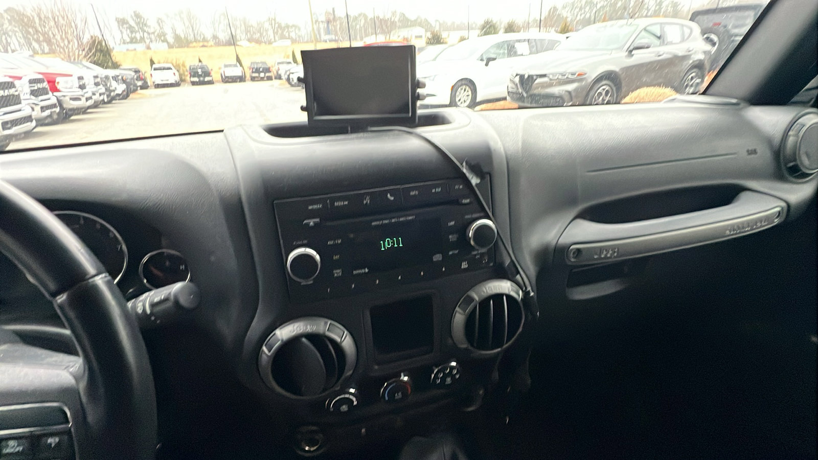 Used 2016 Jeep Wrangler Unlimited Sport w/ Max Tow Package image 31