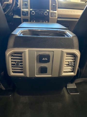 Used 2017 Ford F250 Lariat w/ Chrome Package RWD image 22