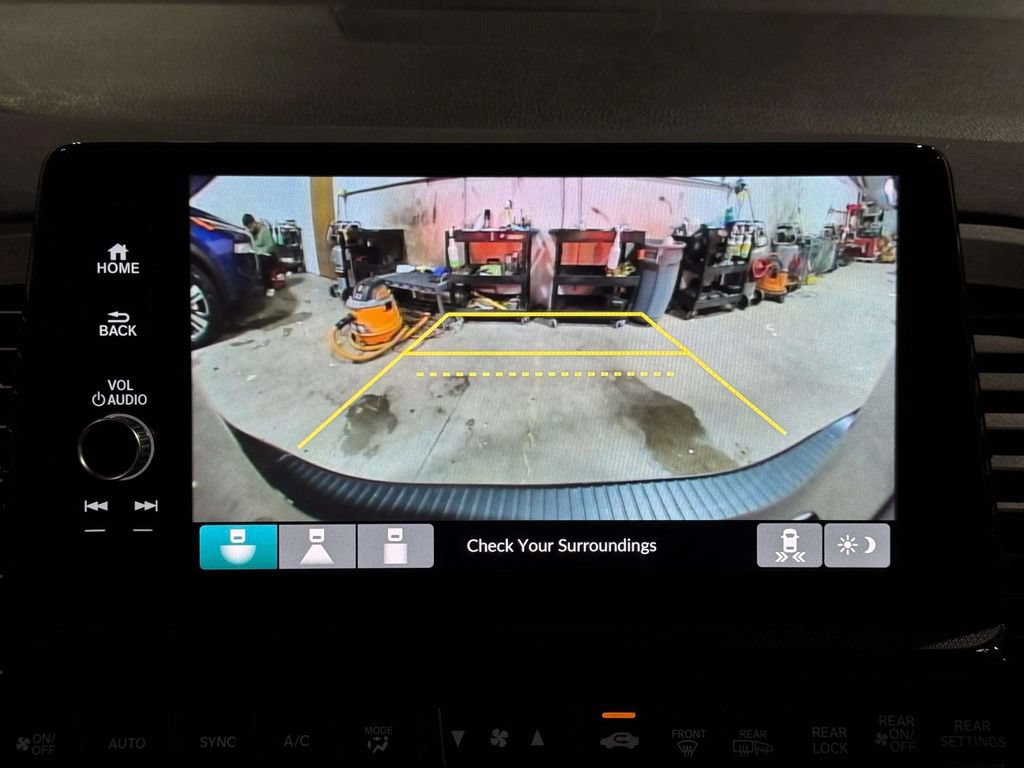 Used 2025 Honda Odyssey EX-L image 14