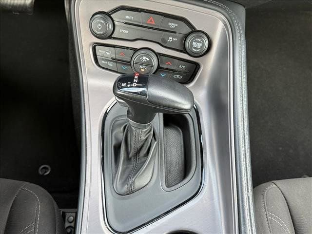 Used 2023 Dodge Challenger SXT RWD image 21