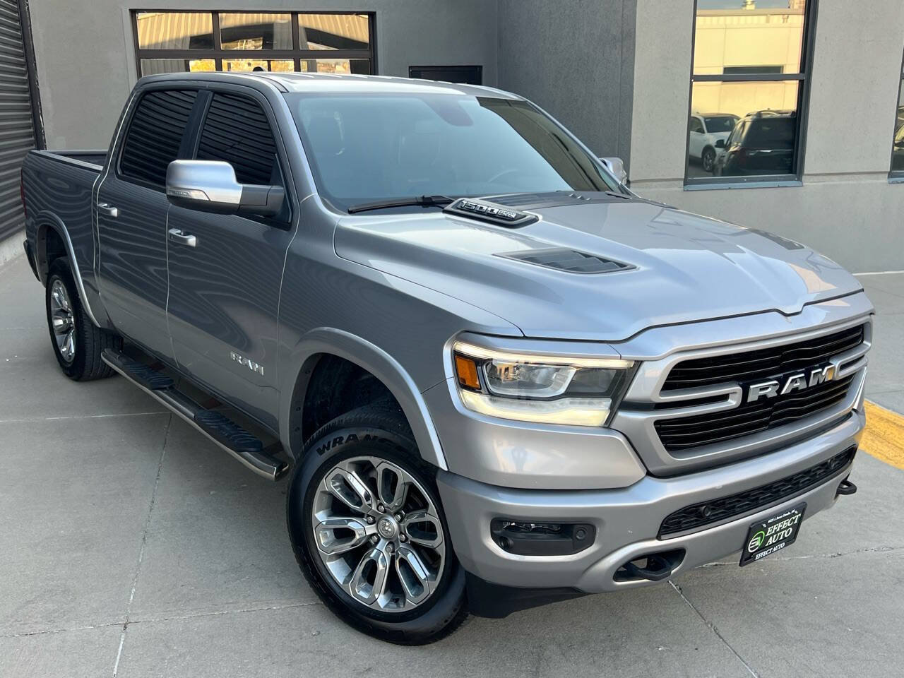 Used 2020 RAM 1500 Laramie w/ Sport Appearance Package AWD/4WD image 6