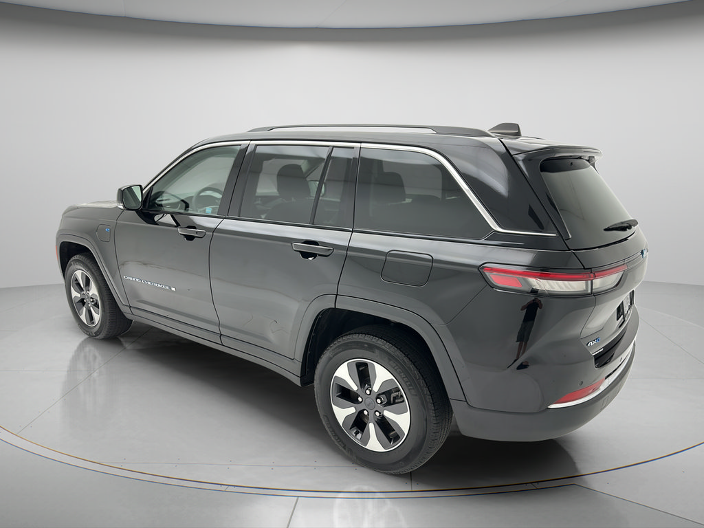 Used 2024 Jeep Grand Cherokee Limited 4xe AWD/4WD image 6