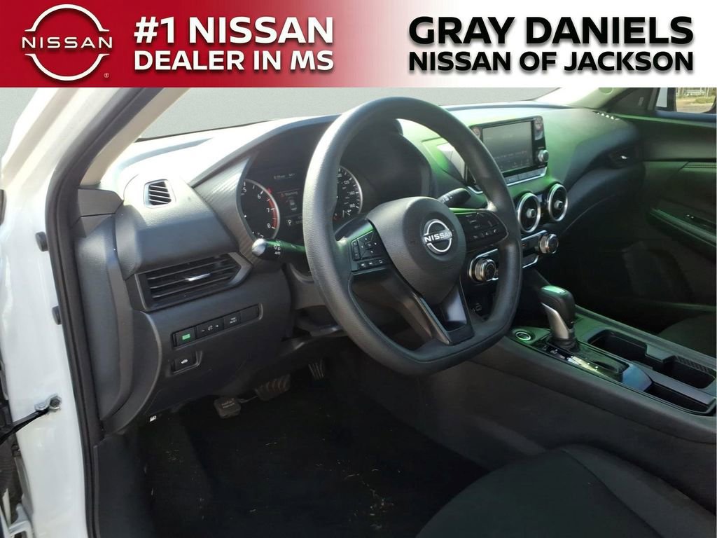 Used 2024 Nissan Sentra S FWD image 9