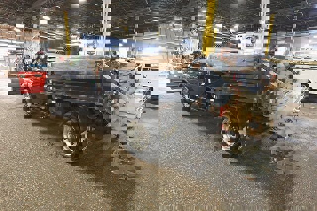 Used 2016 RAM 5500 Tradesman w/ Power Accessory Group image 3