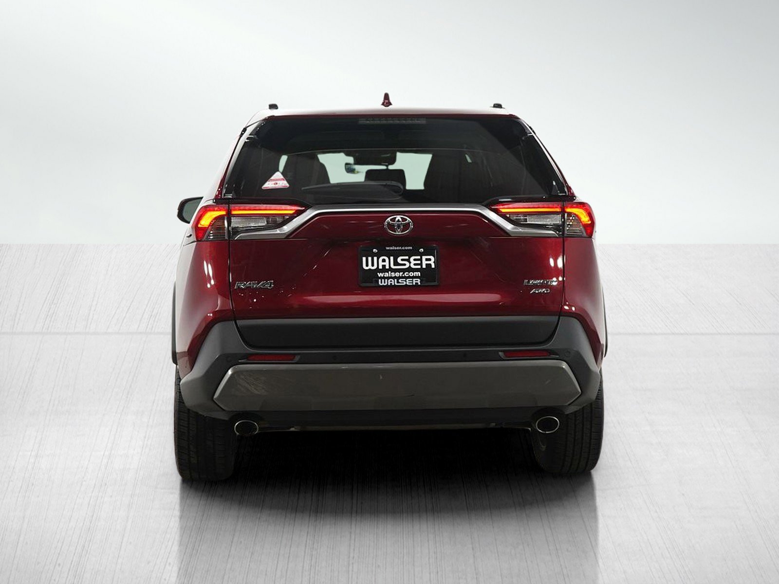 Used 2020 Toyota RAV4 Limited image 4