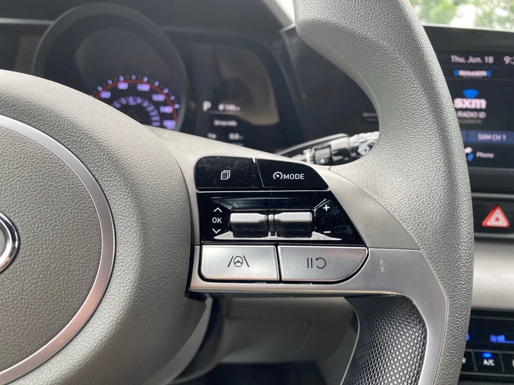 Certified 2023 Hyundai Elantra SEL FWD image 21