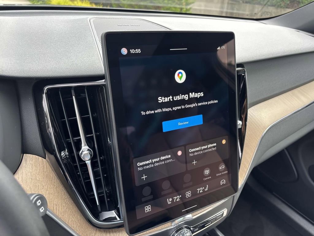 New 2026 Volvo XC60 B5 Plus w/ Protection Package Premier image 19