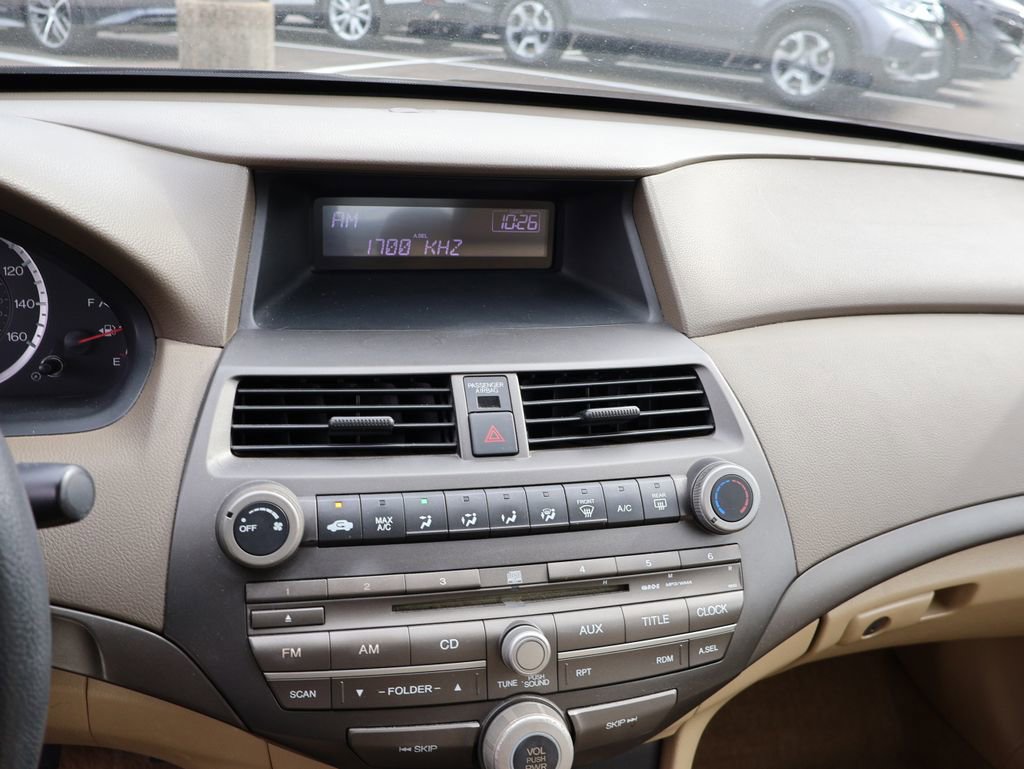 Used 2010 Honda Accord LX-P image 19