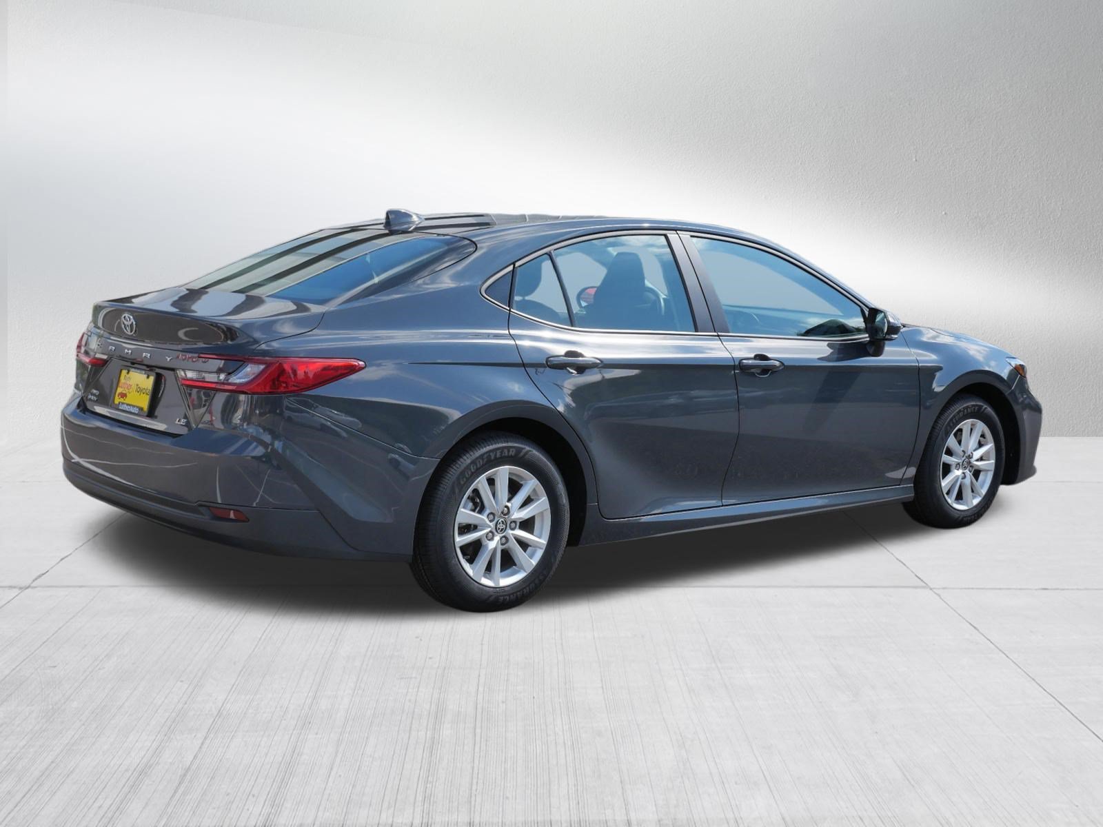 Used 2025 Toyota Camry LE w/ Convenience Package AWD/4WD image 8