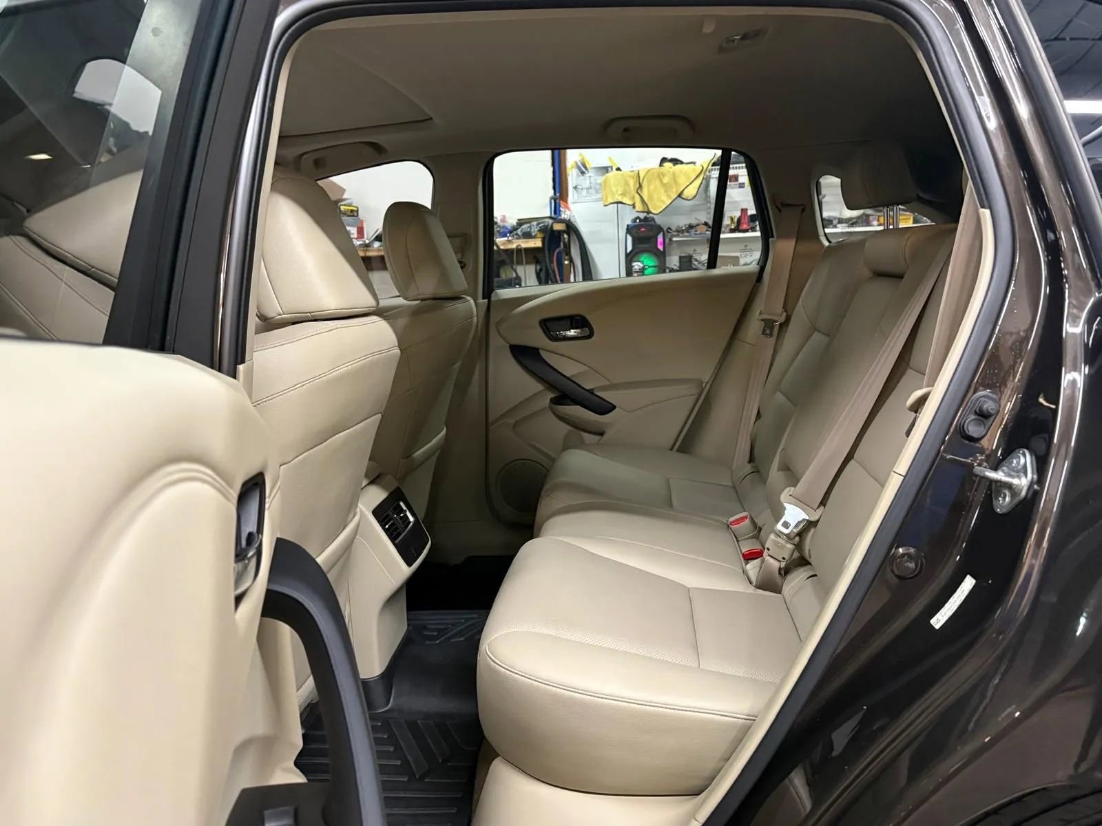 Used 2017 Acura RDX AWD w/ Advance Package image 24