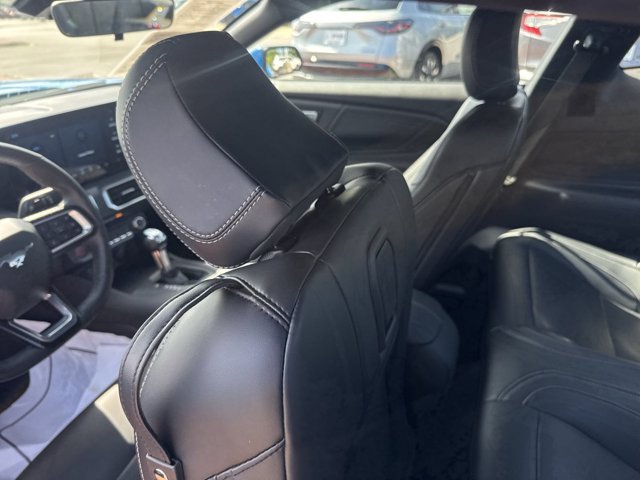 Used 2026 Ford Mustang Premium RWD image 27