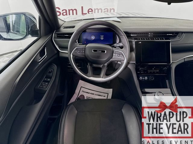 Used 2024 Jeep Grand Cherokee L Laredo image 21