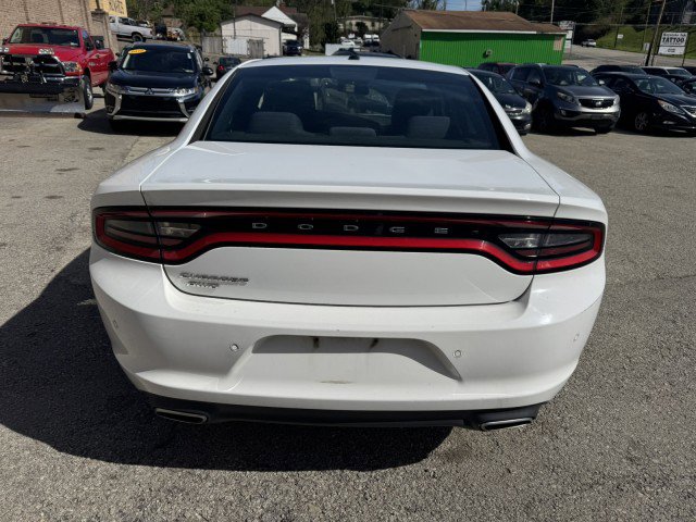 Used 2015 Dodge Charger SE w/ Popular Equipment Group AWD/4WD image 4