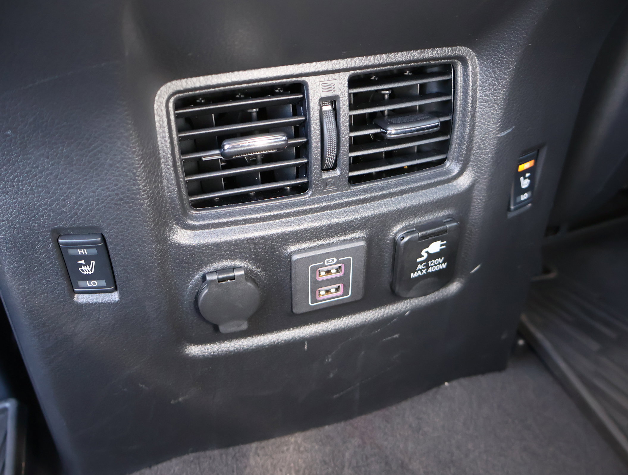 Used 2021 Nissan Titan Platinum Reserve w/ Off Road Protection Package image 10