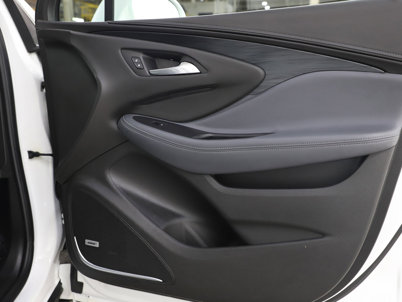 Used 2020 Buick Envision Premium image 9