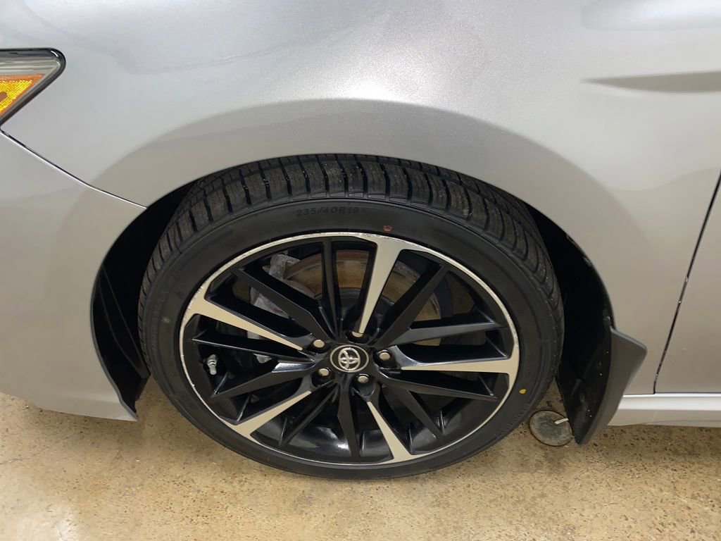 Used 2018 Toyota Camry XSE w/ Driver Assist Package FWD image 16