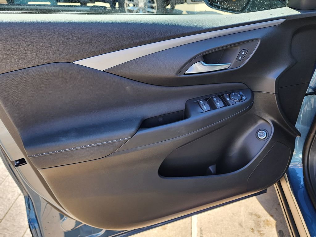 New 2026 Buick Envista Preferred image 13