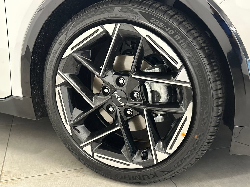 New 2026 Kia K4 GT-Line w/ GT-Line Premium Package FWD image 10