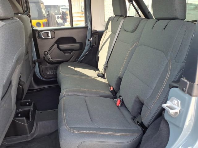 Used 2024 Jeep Wrangler Unlimited Sport AWD/4WD image 15