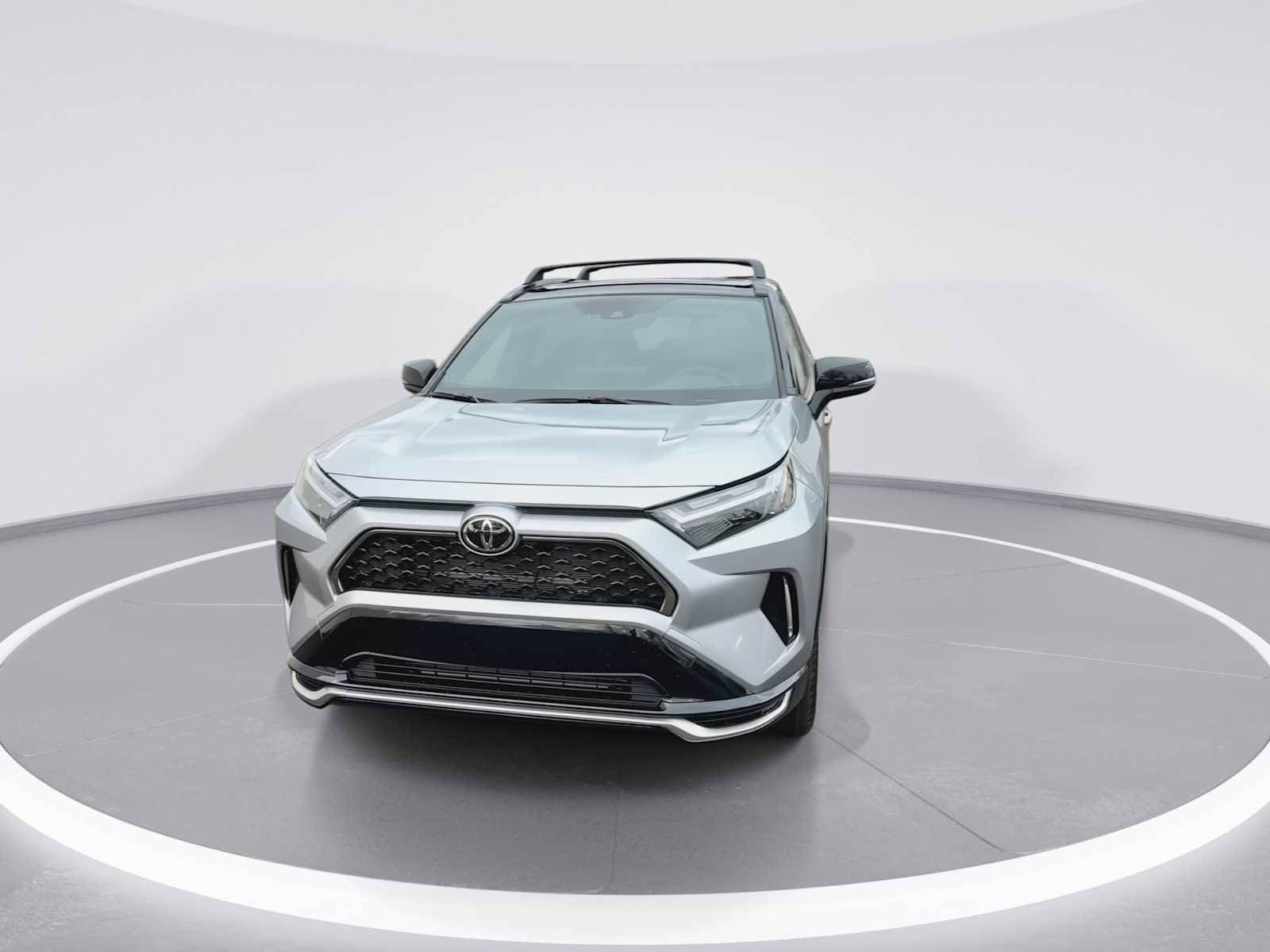 New 2025 Toyota RAV4 XSE image 3