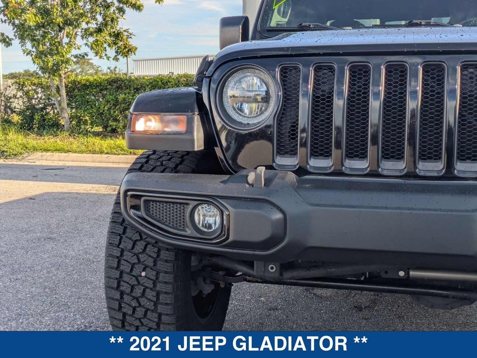 Used 2021 Jeep Gladiator Sport AWD/4WD image 10