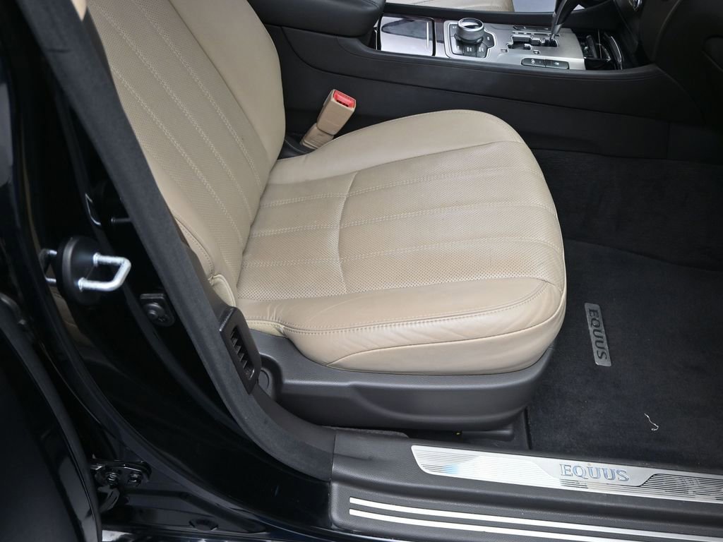 Used 2012 Hyundai Equus Signature image 33