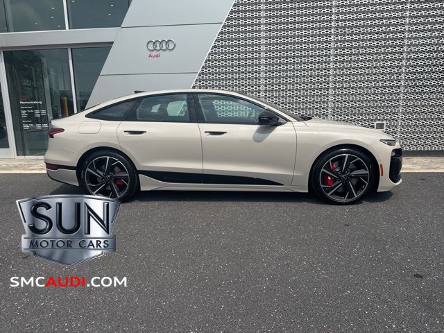 New 2025 Audi S6 e-tron Prestige image 2